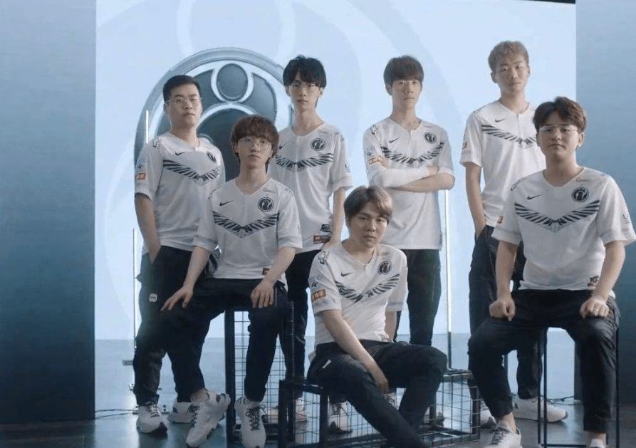 更考验球员 更考验球员