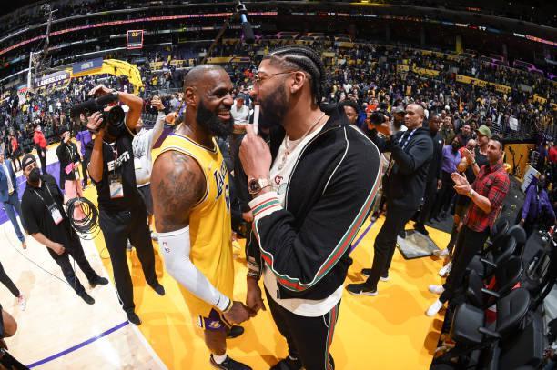 与头部主播 与头部主播